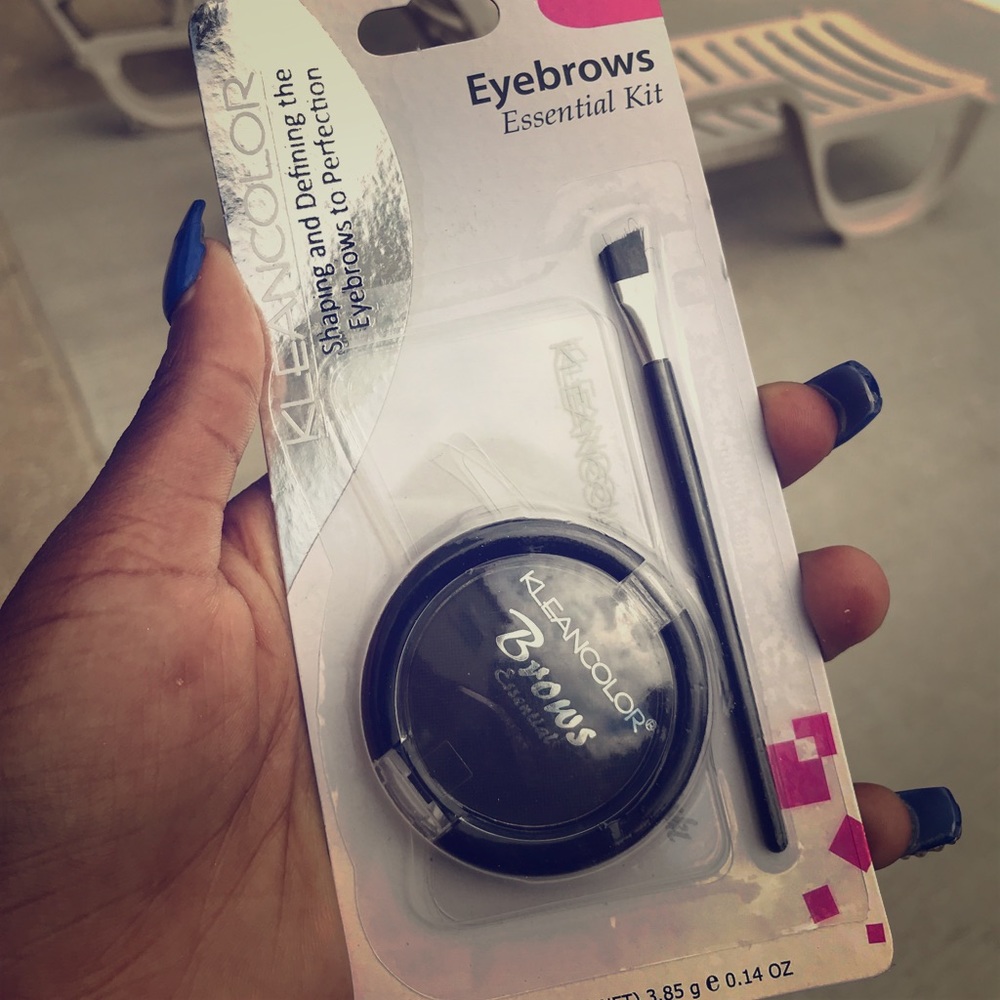 Eyebrow Kit